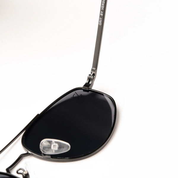 Grit - Carbon Metal