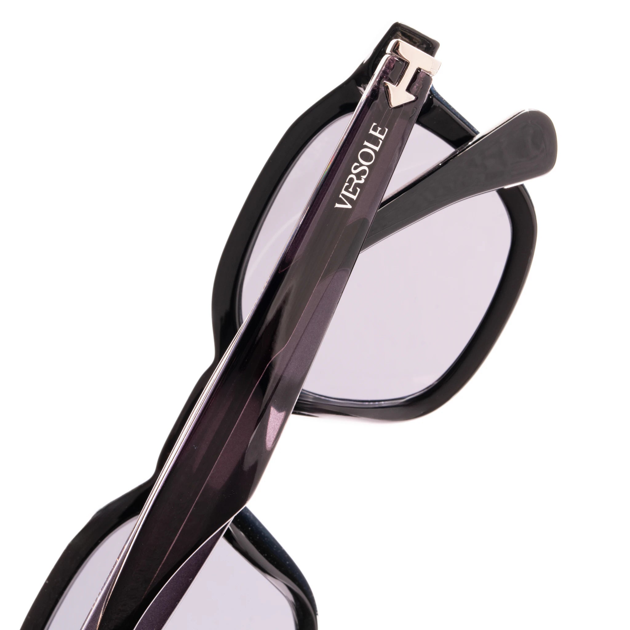 Vale - Carbon Black